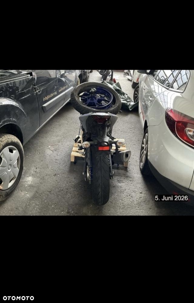 Yamaha YZR - 3