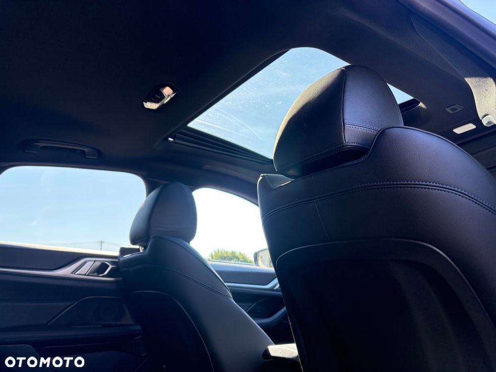 BMW i4 70.3kWh eDrive 35 M Sport Edition - 11