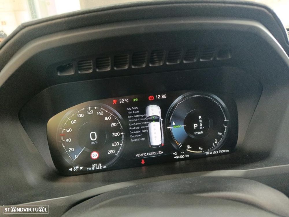 Volvo XC 90 2.0 T8 PHEV Inscription AWD - 7