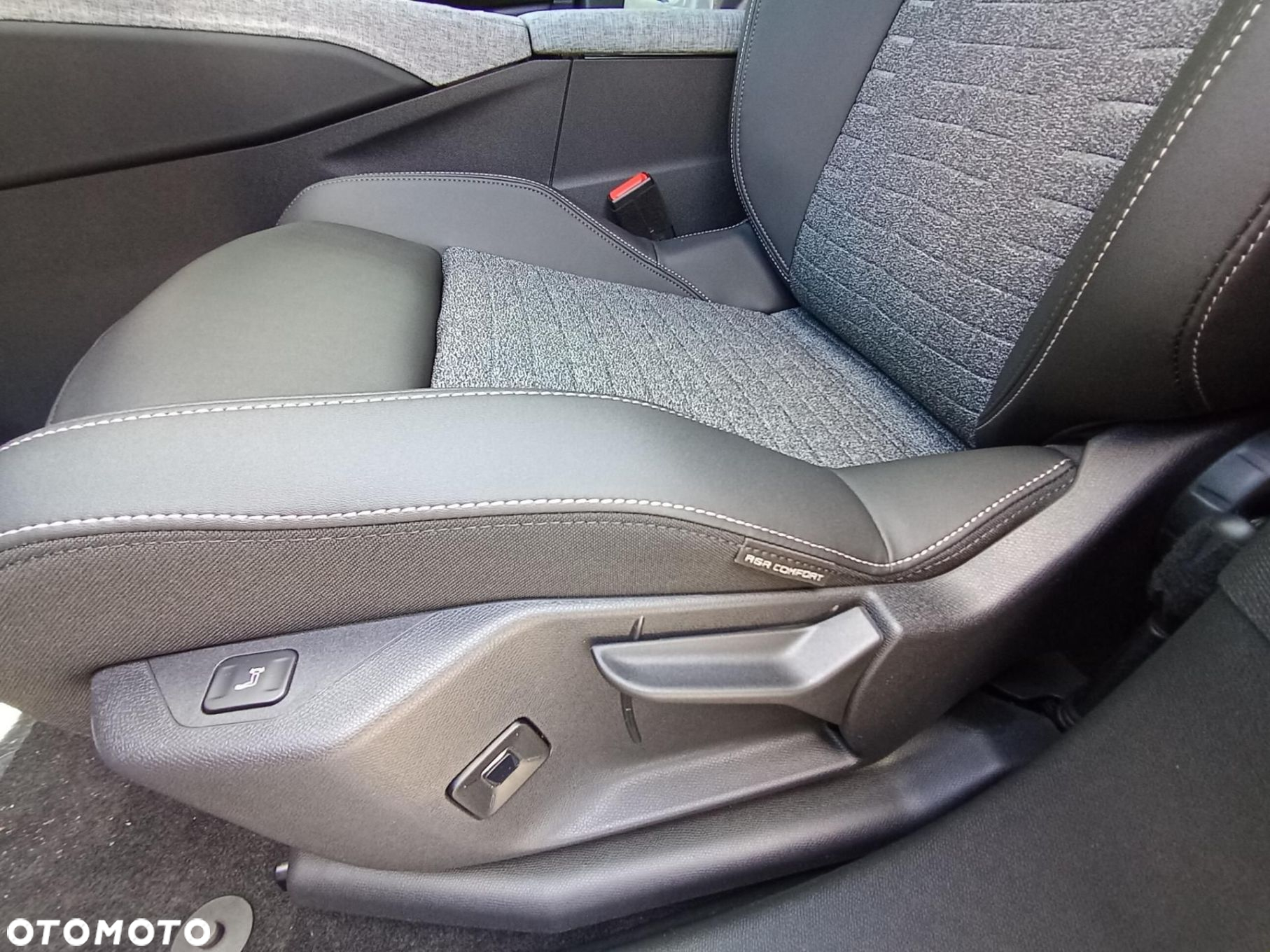 Peugeot 5008 - 18