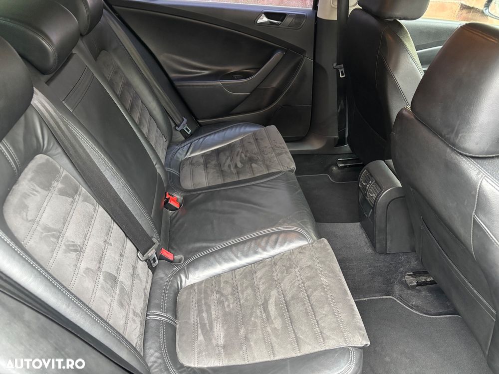 Volkswagen Passat - 10