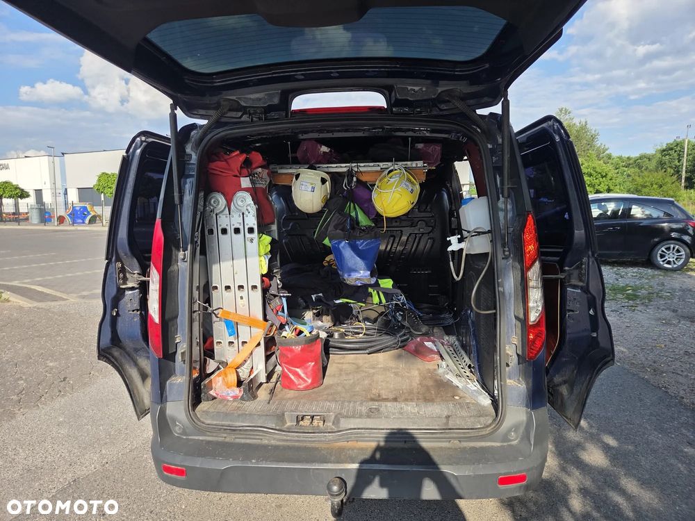 Ford Transit Connect - 4