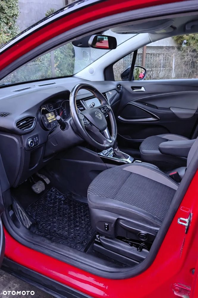 Opel Crossland X - 10