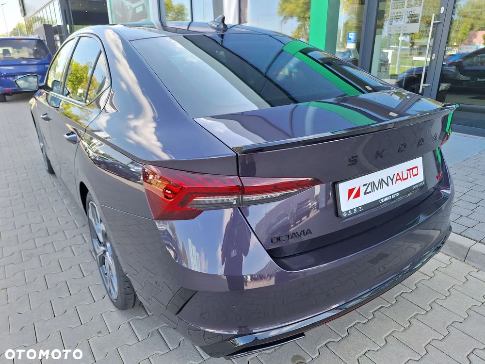 Skoda Octavia 2.0 TSI RS DSG - 6