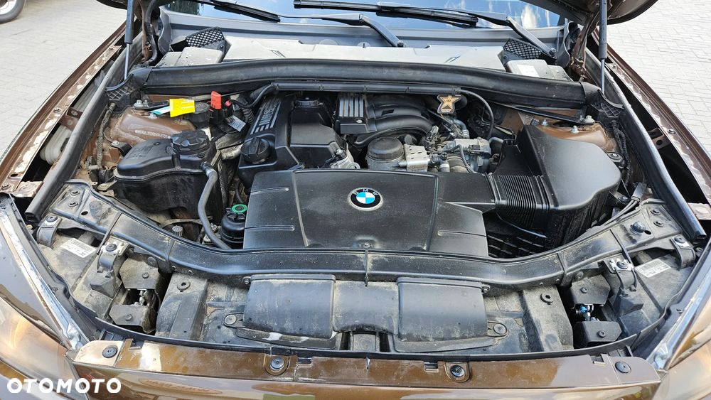 BMW X1 sDrive18i - 8