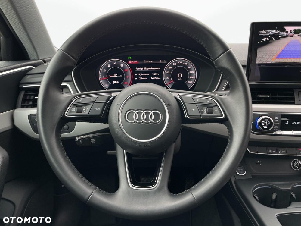 Audi A4 Limousine - 20