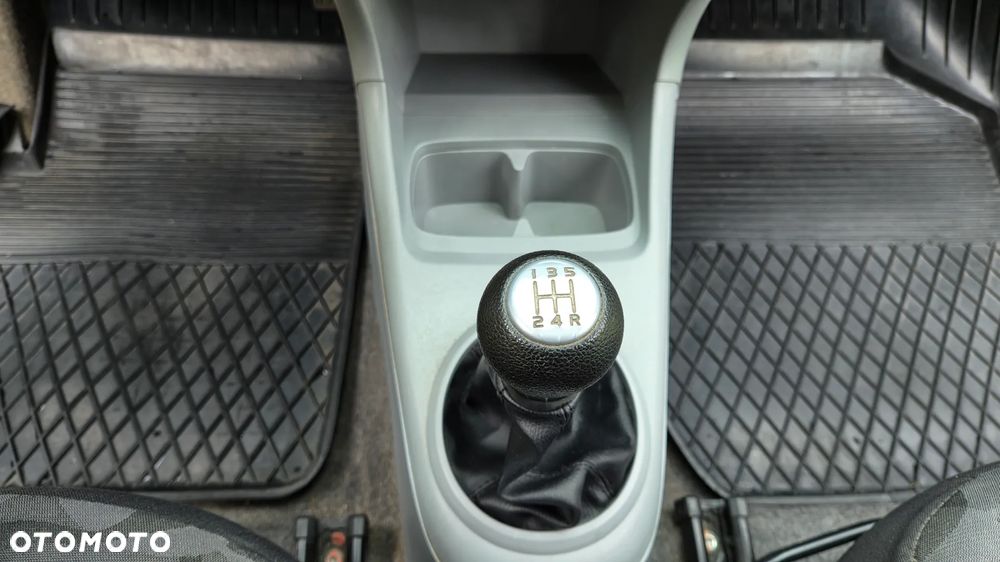Suzuki Alto 1.0 Comfort - 15