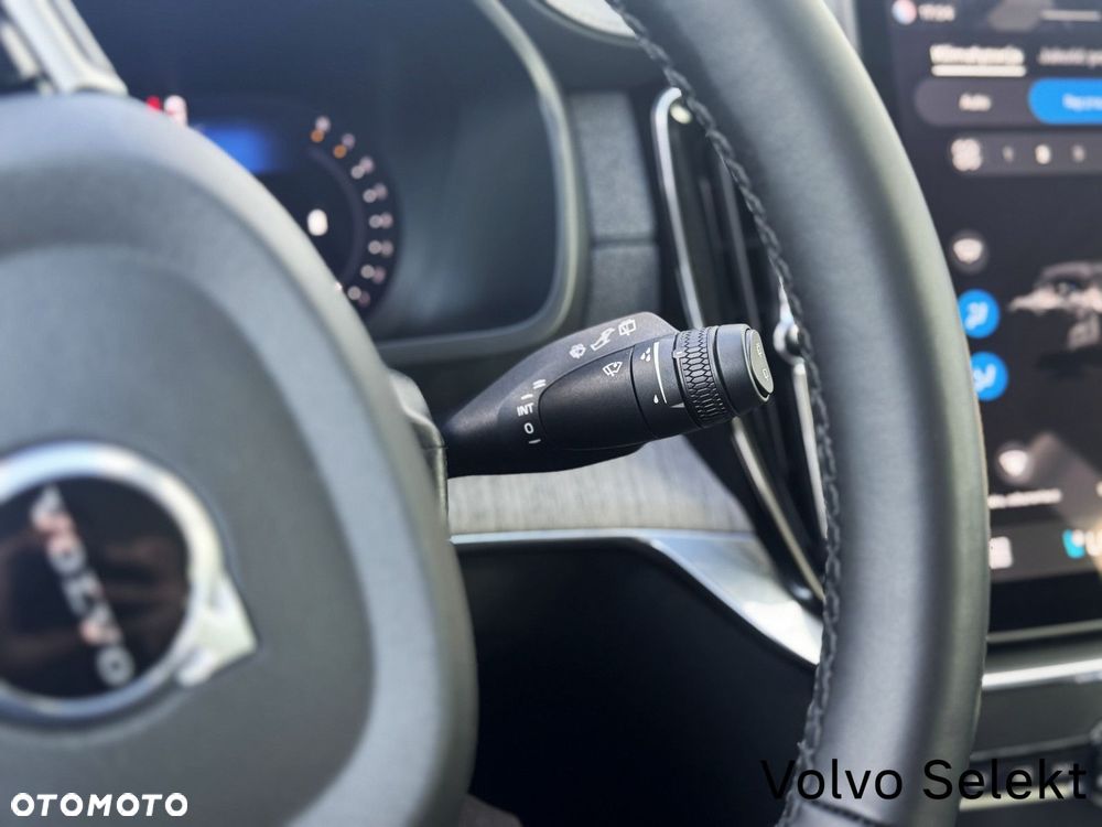 Volvo XC 90 - 30
