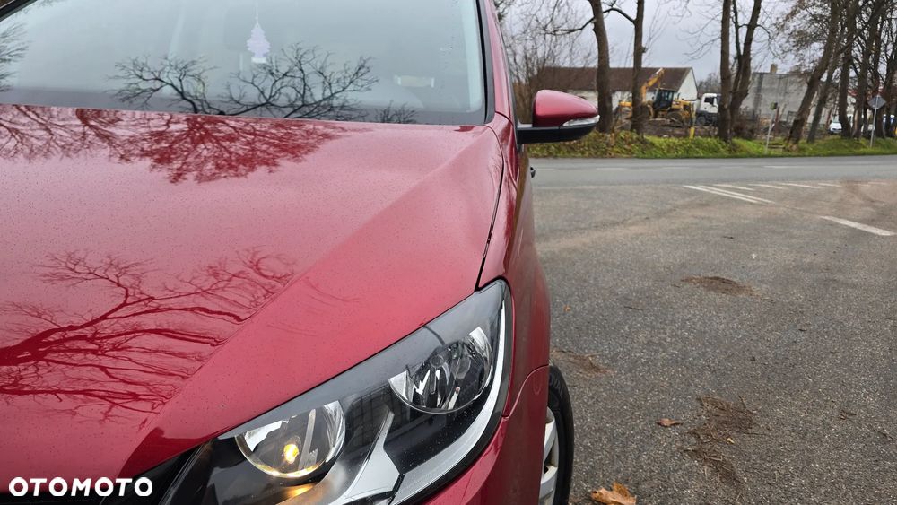 Volkswagen Touran 1.6 TDI DPF BlueMotion Technology Highline - 20