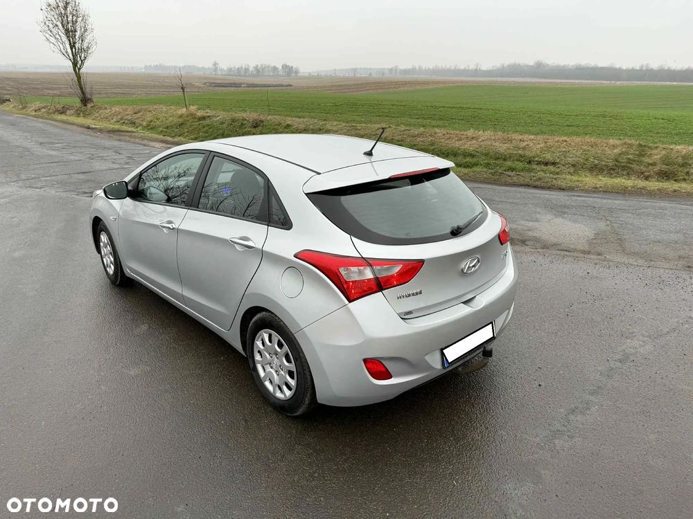 Hyundai i30 1.4 Comfort - 3