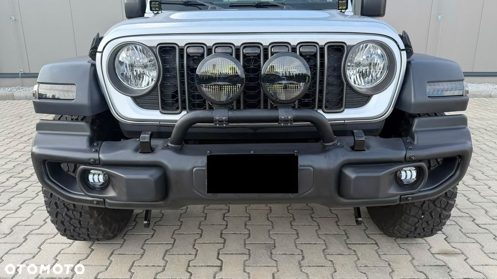 Jeep Wrangler - 4