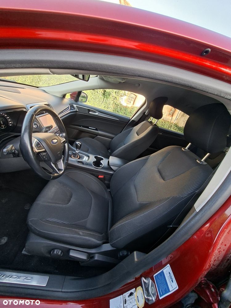 Ford Mondeo - 8