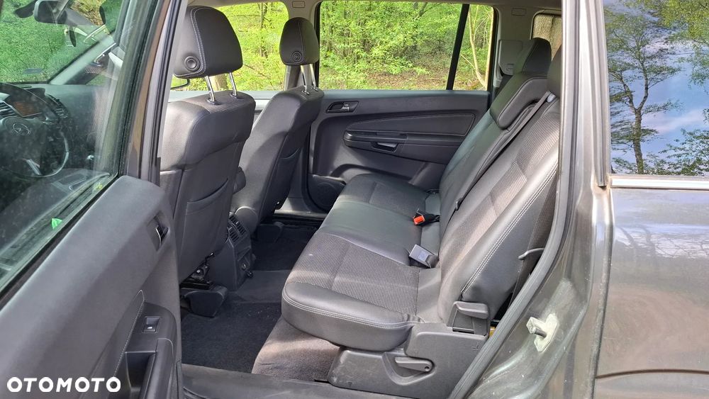 Opel Zafira 1.8 - 14