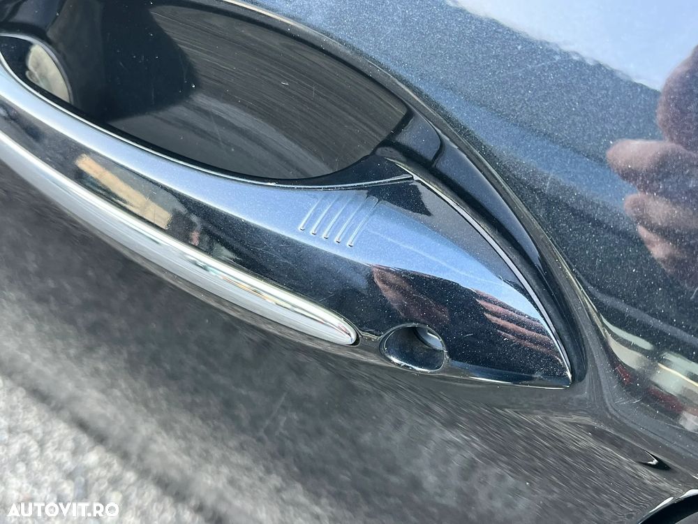 BMW Seria 5 520d Sport-Aut. - 17