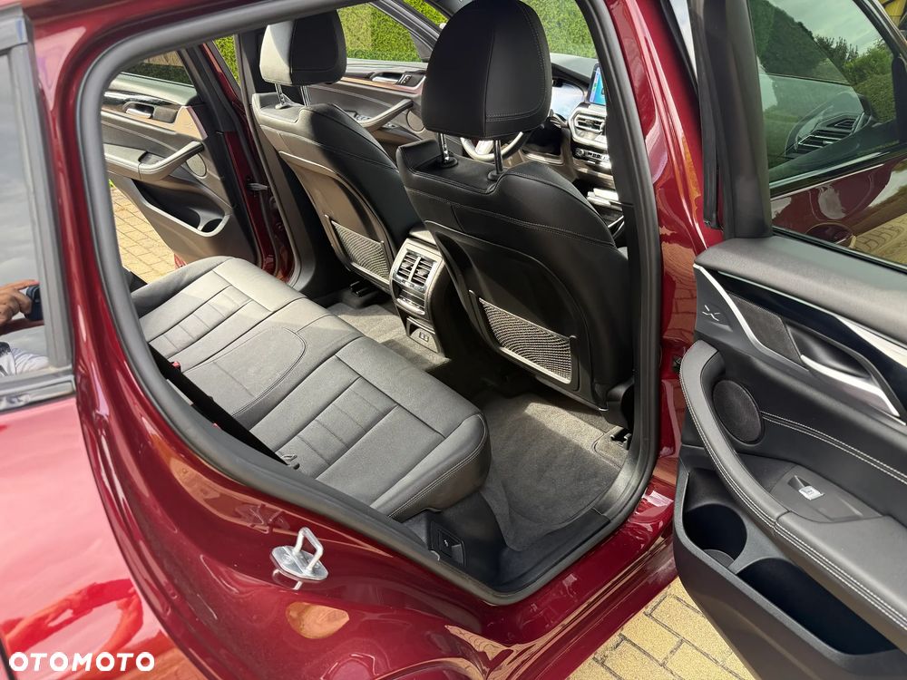 BMW X4 xDrive30d mHEV M Sport sport - 37