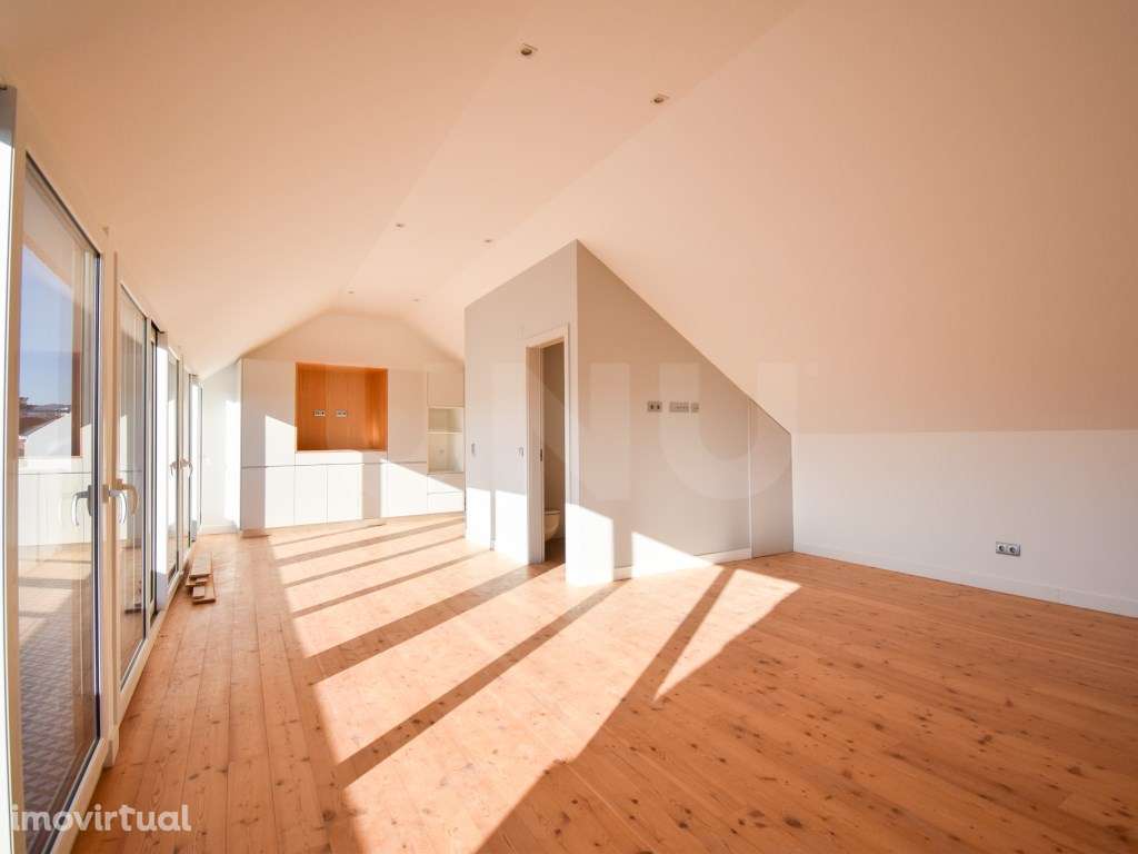 Apartamento Duplex T3, para venda, no Monte Estoril - Cascais - Grande imagem: 3/28