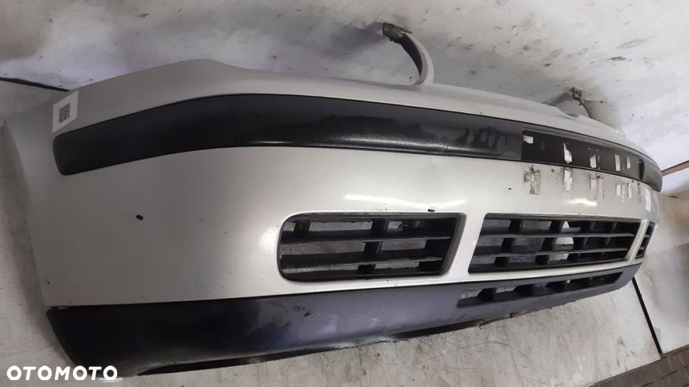 ) ZDERZAK PRZÓD PRZEDNI VW VOLKSWAGEN GOLF 4 IV LA7W SREBRNY - 4