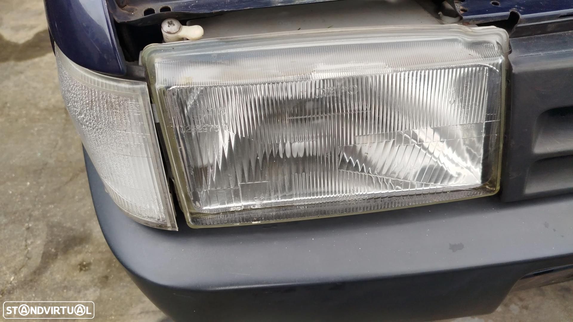 Ótica / farol direita FIAT Uno (146_) - 1