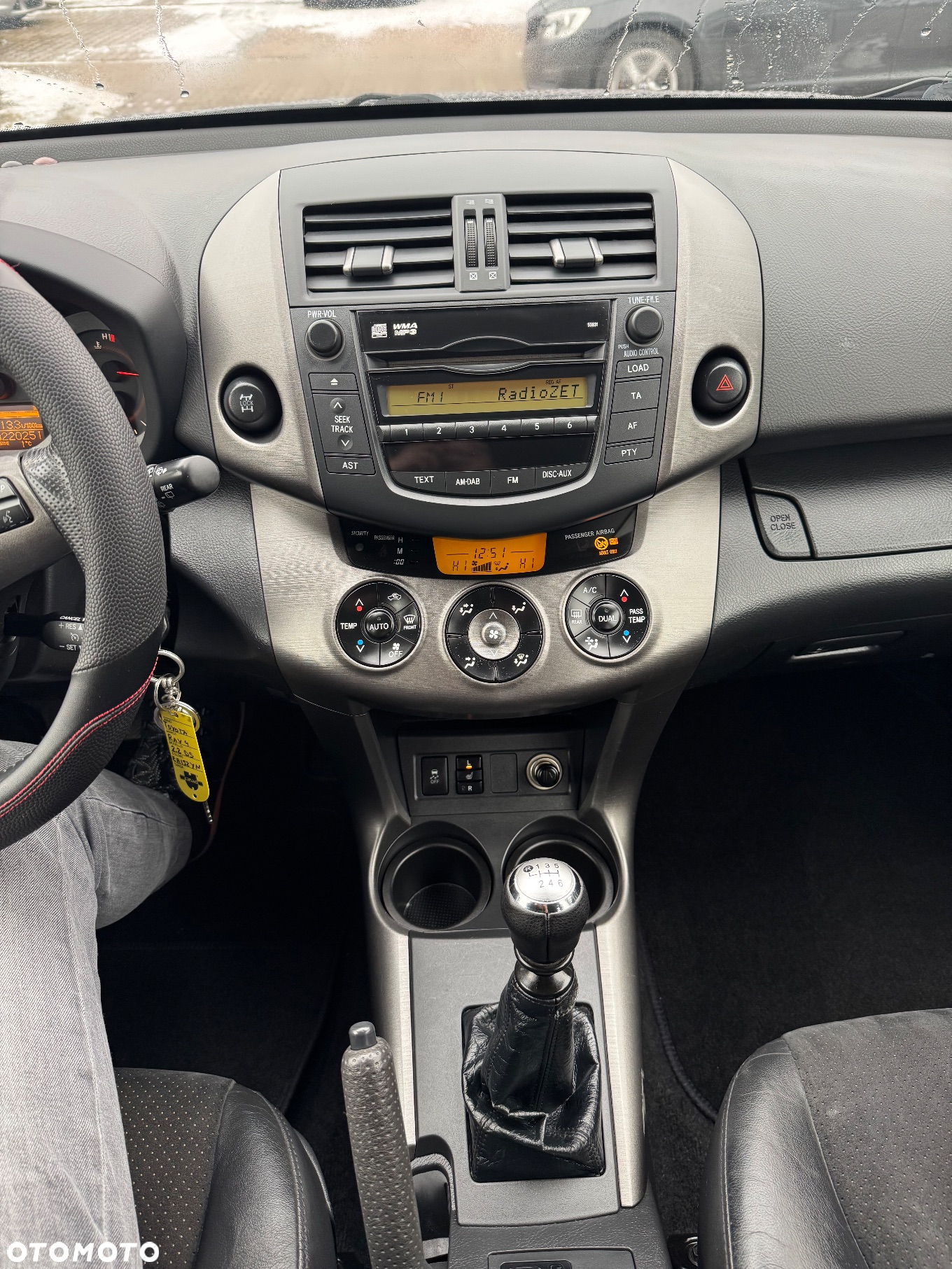 Toyota RAV4 - 23