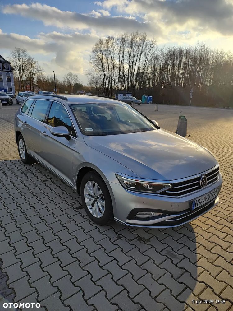 Volkswagen Passat 2.0 TDI EVO Business DSG - 2