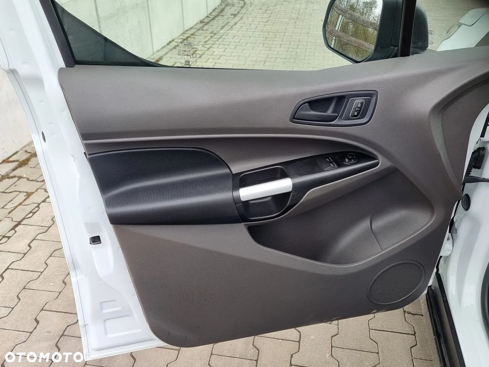 Ford Transit Connect - 5