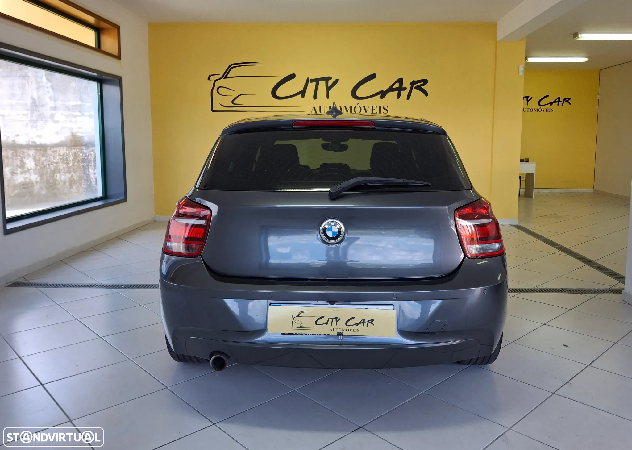 BMW 118 d Aut. Sport Line - 4