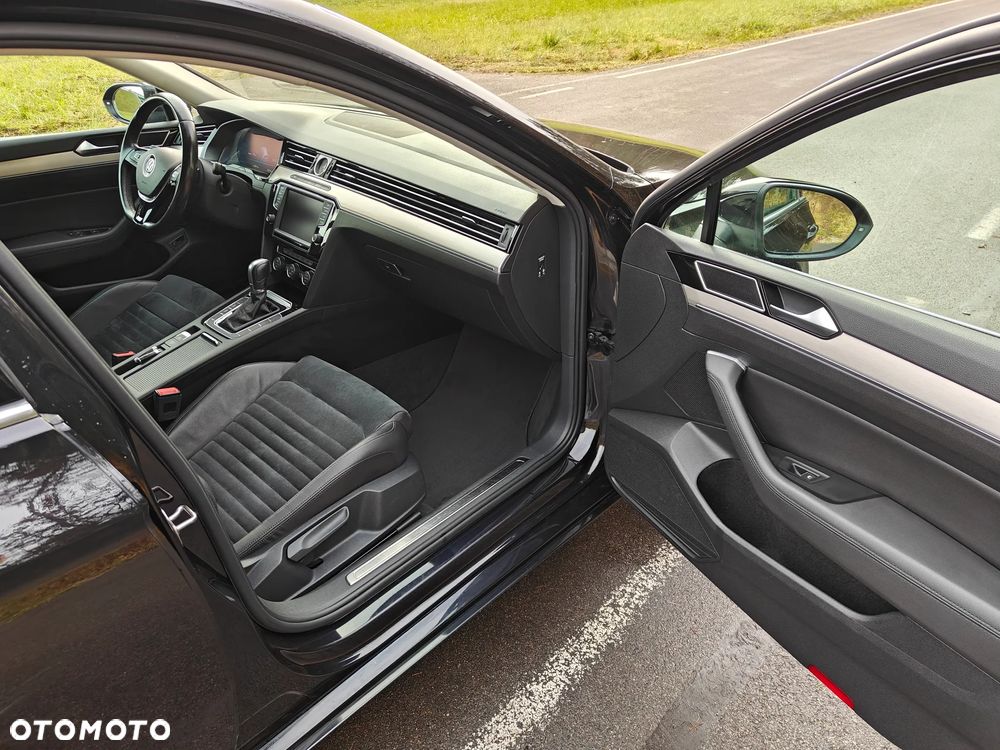 Volkswagen Passat - 26