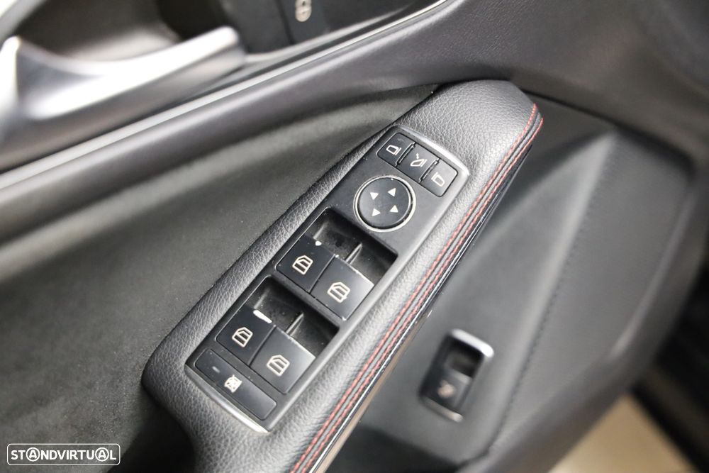 Mercedes-Benz CLA 180 CDI AMG Line - 14