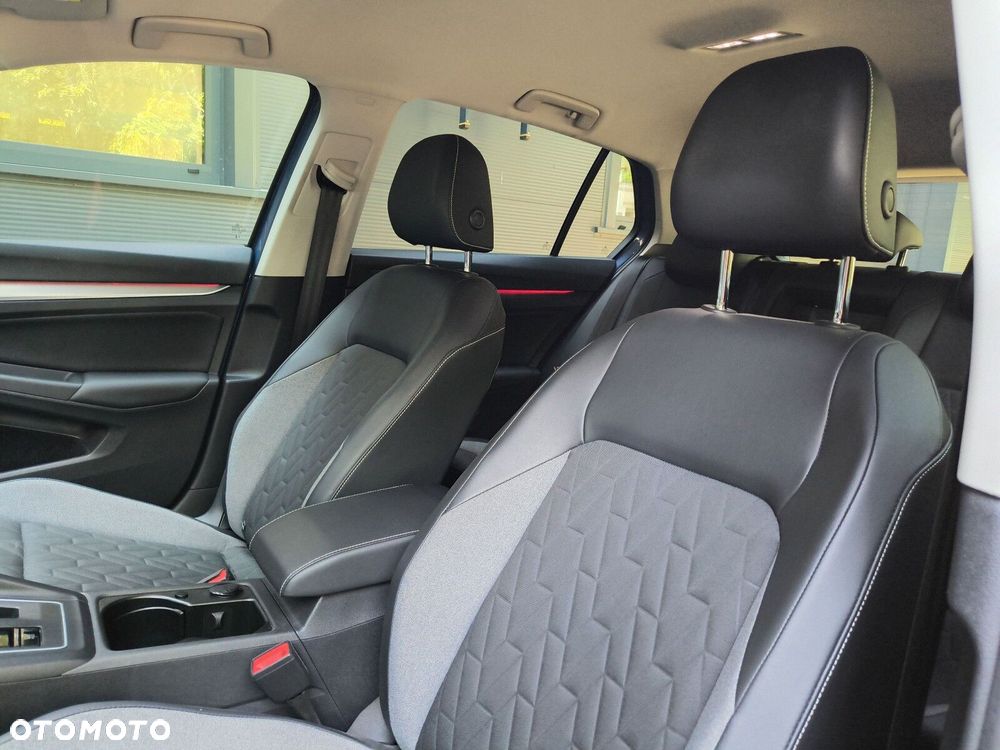 Volkswagen Golf 2.0 TDI Life DSG - 17