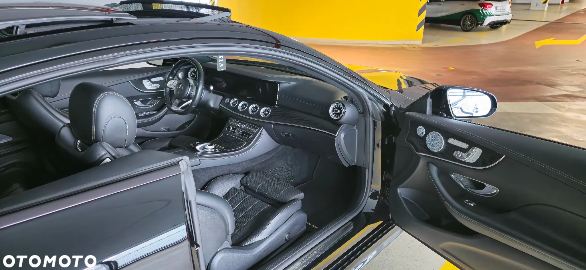 Mercedes-Benz Klasa E - 28