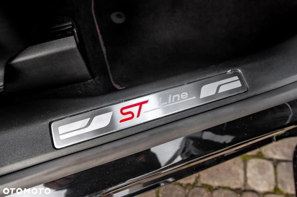 Ford Kuga 1.5 EcoBoost FWD ST-Line ASS GPF - 22