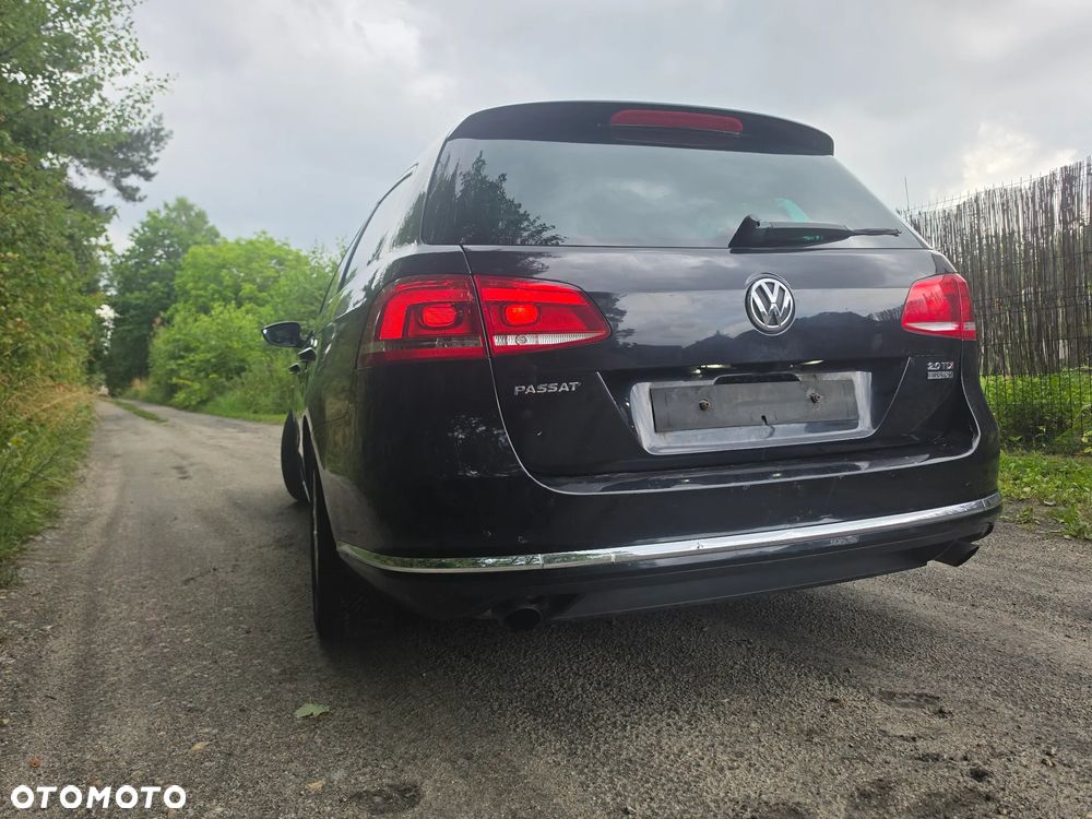 Volkswagen Passat Variant 2.0 TDI 4Motion DPF DSG Comfortline - 6