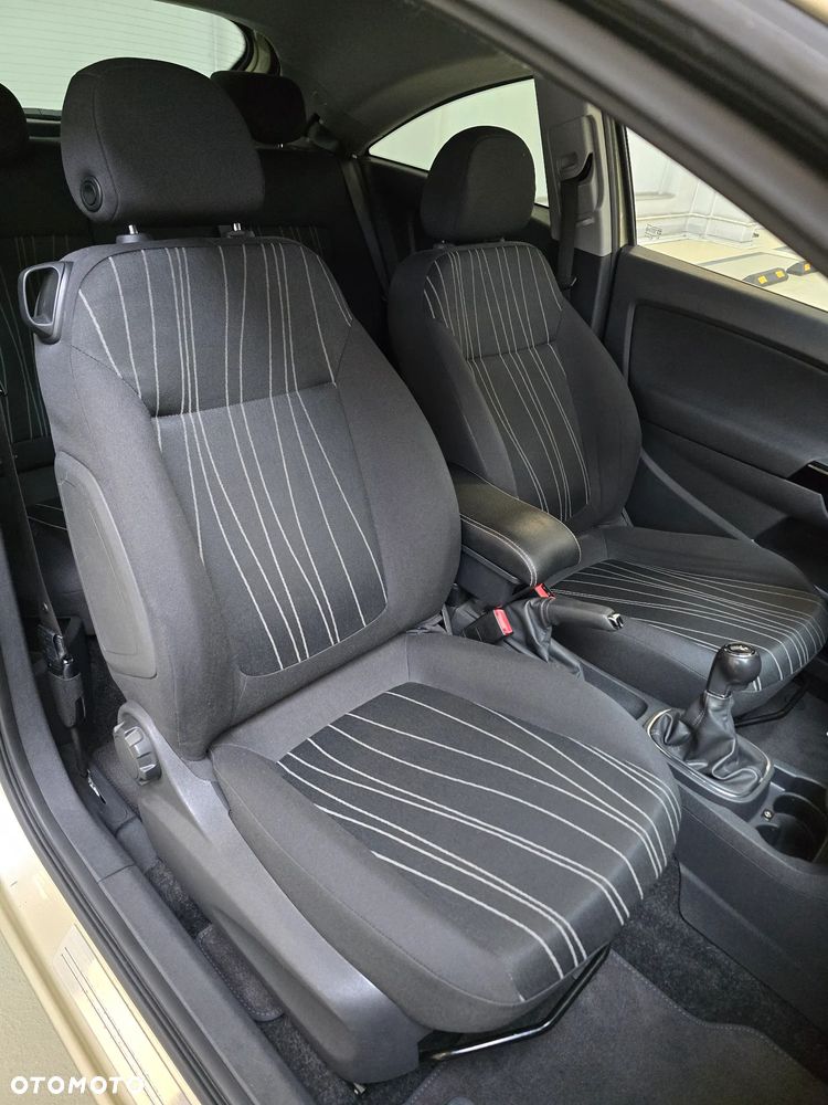 Opel Corsa 1.4 16V Innovation 110 Jahre - 19