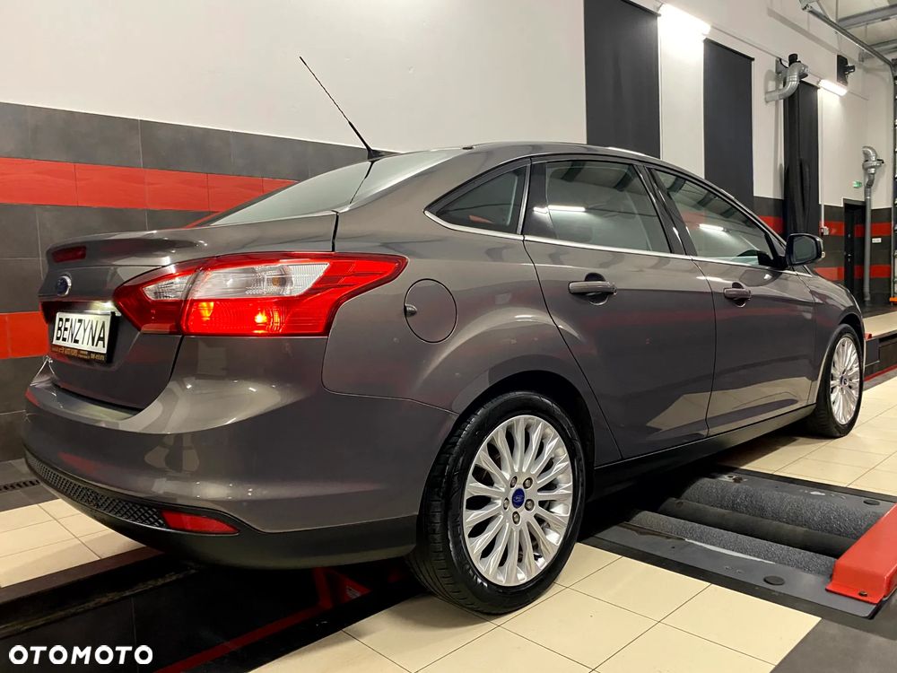 Ford Focus 1.6 Ti-VCT Titanium - 9
