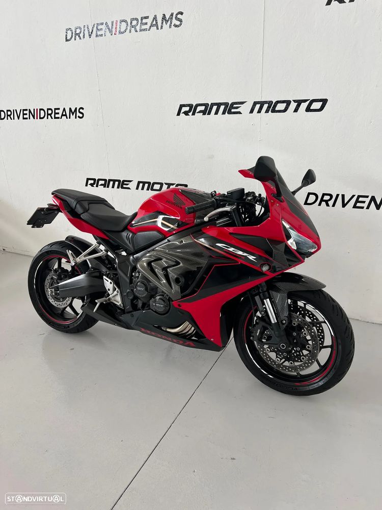 Honda CBR 650R - 3