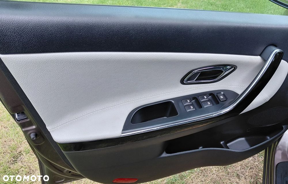 Kia Ceed 1.6 GDI ISG Spirit - 14