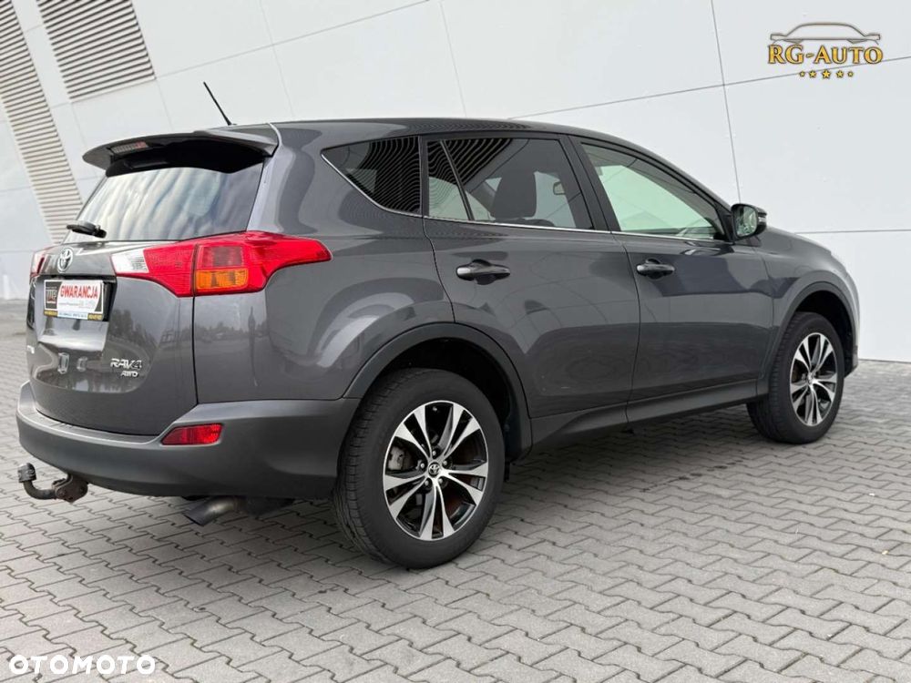 Toyota RAV4 - 9