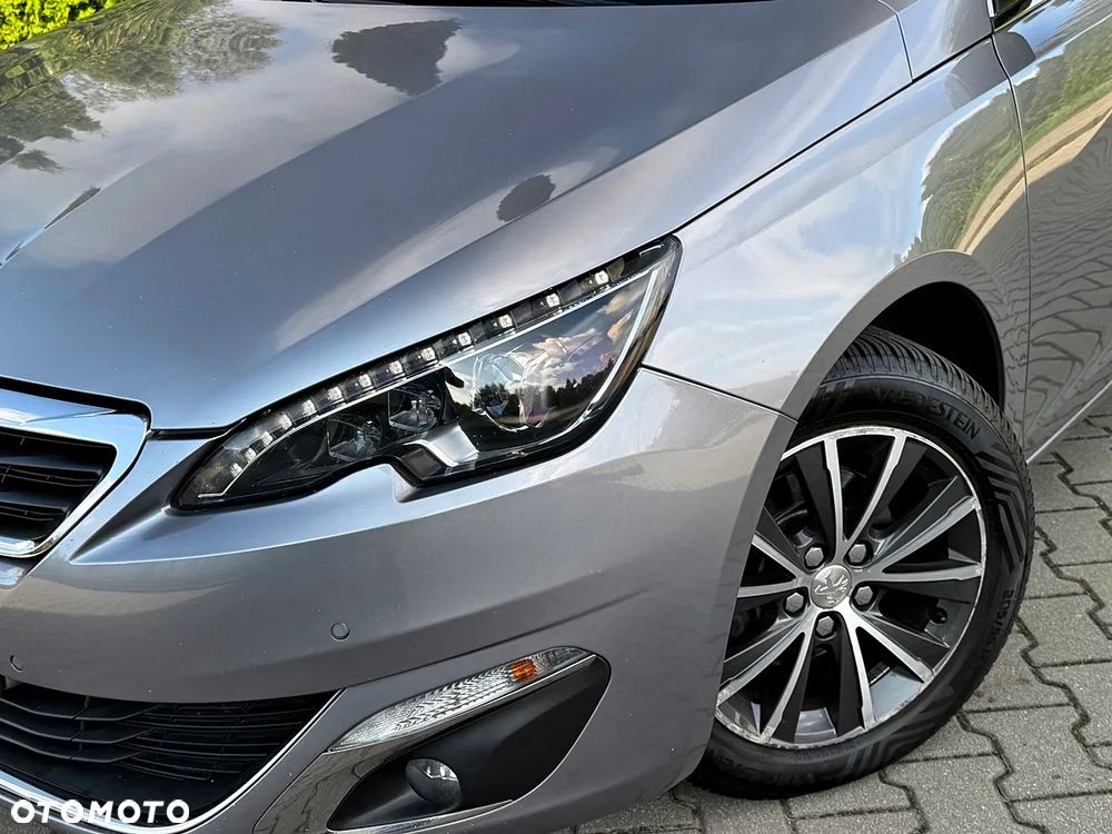 Peugeot 308 SW 1.6 BlueHDi Allure S&S - 28