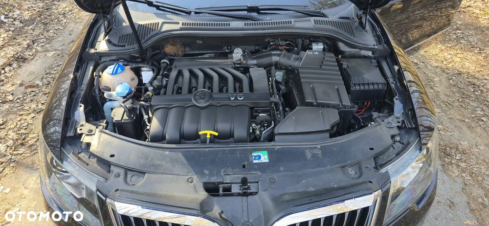 Skoda Superb 3.6 FSI 4x4 Ambition DSG - 19