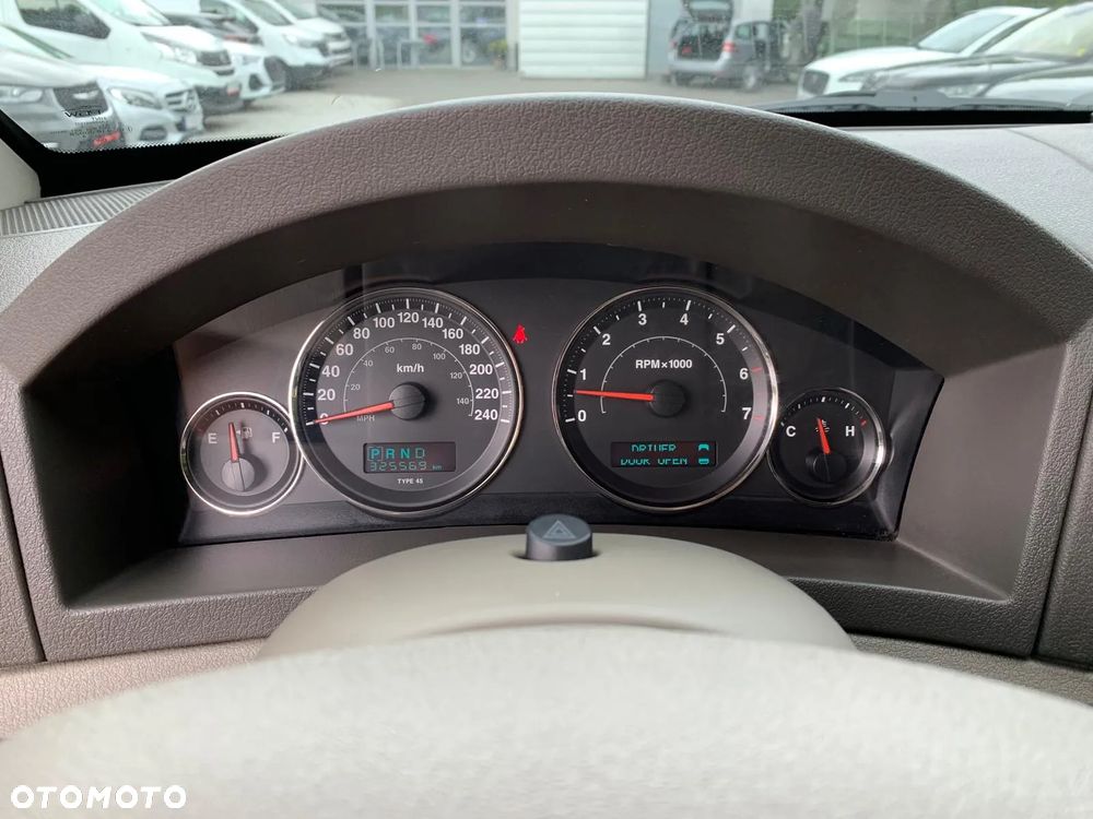 Jeep Grand Cherokee 5.7 V8 Limited - 12