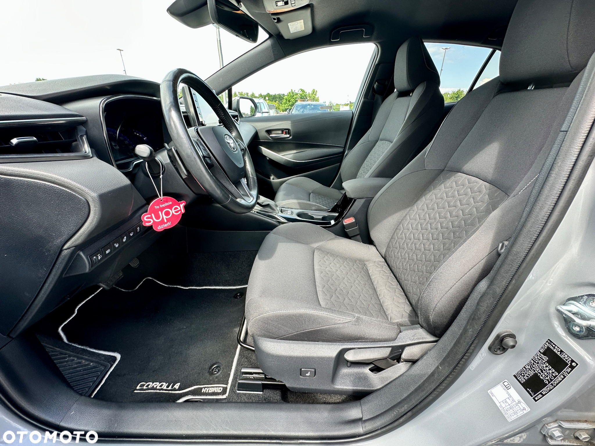 Toyota Corolla 2.0 Hybrid Style - 30