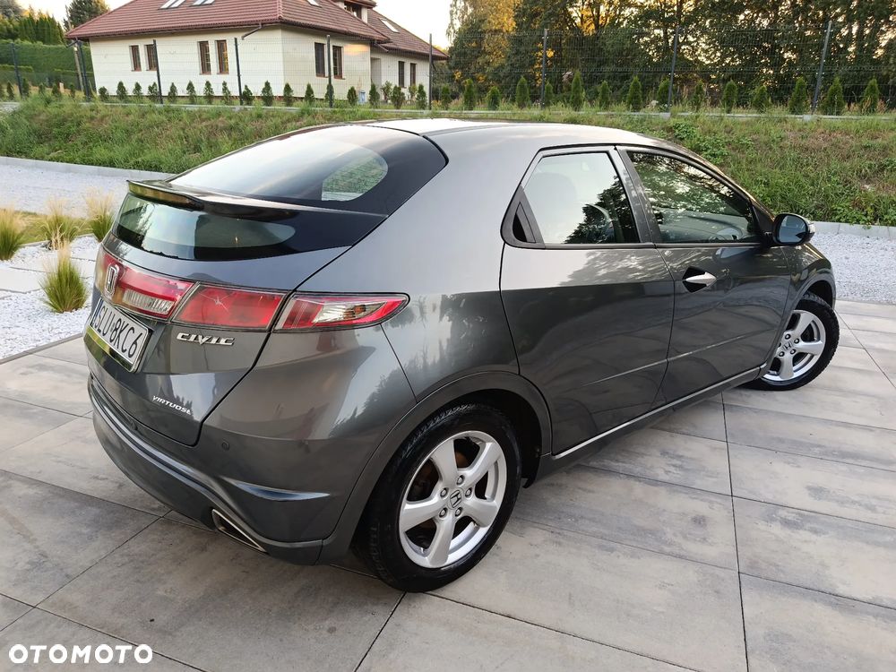 Honda Civic - 30