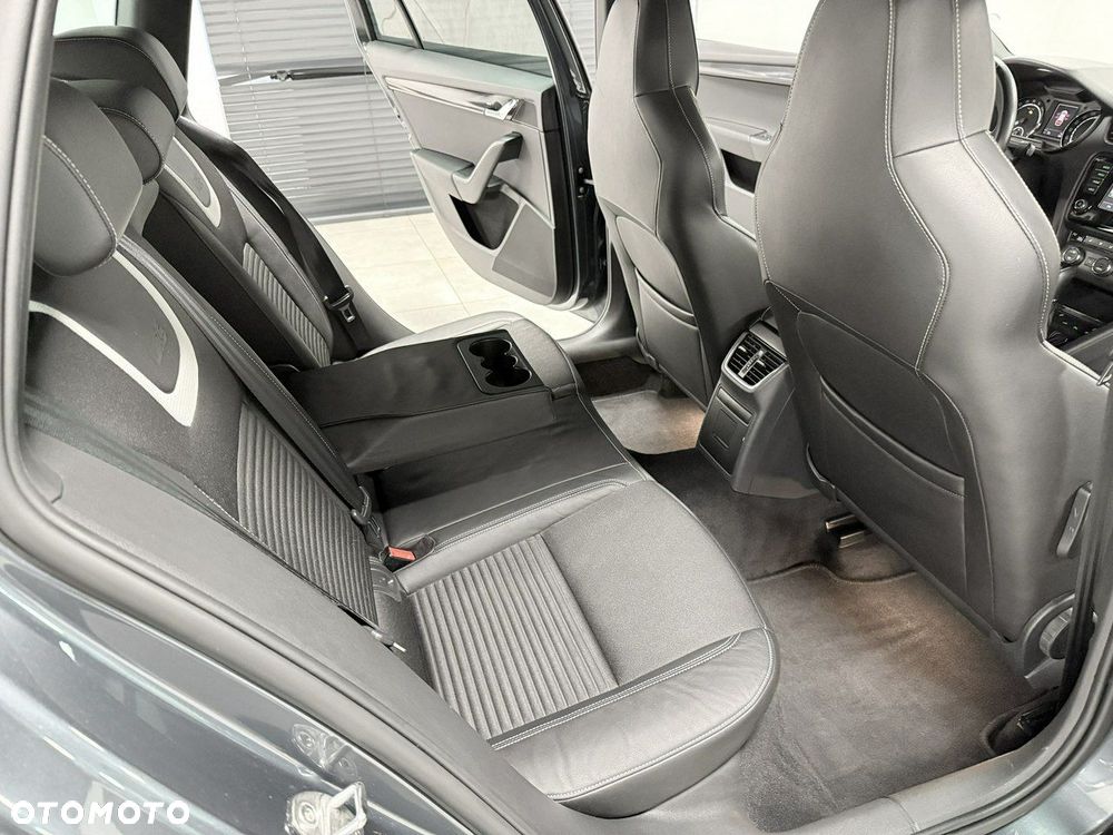 Skoda Octavia 2.0 TDI RS DSG EU6 - 32
