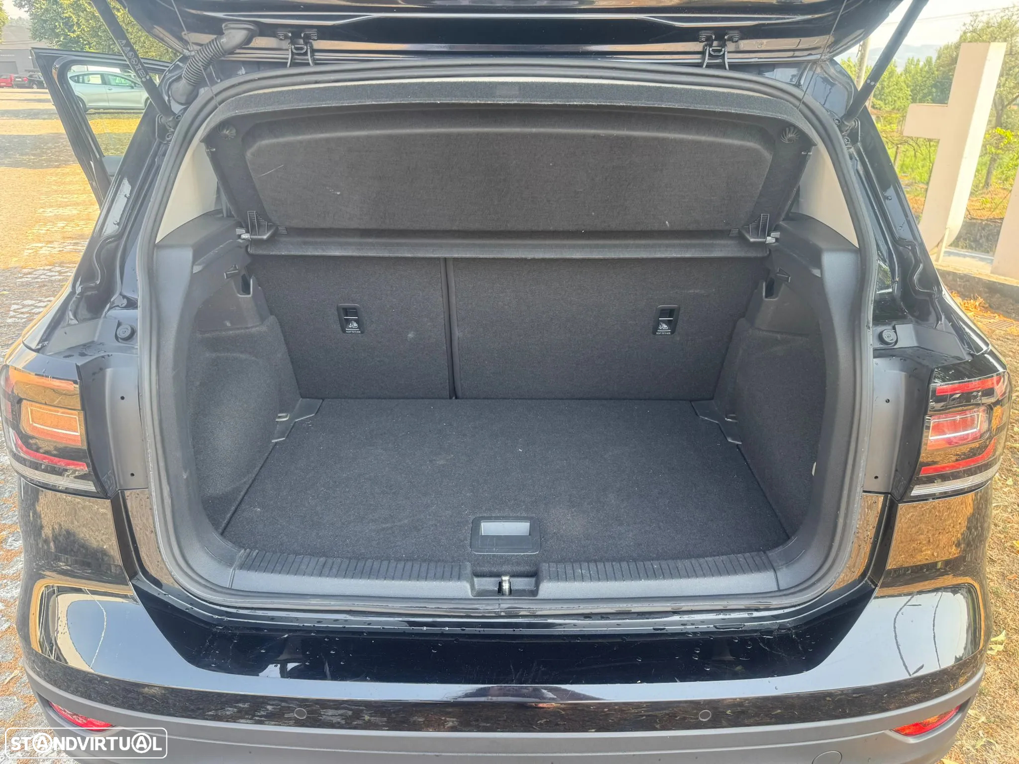 VW T-Cross 1.0 TSI Life - 10