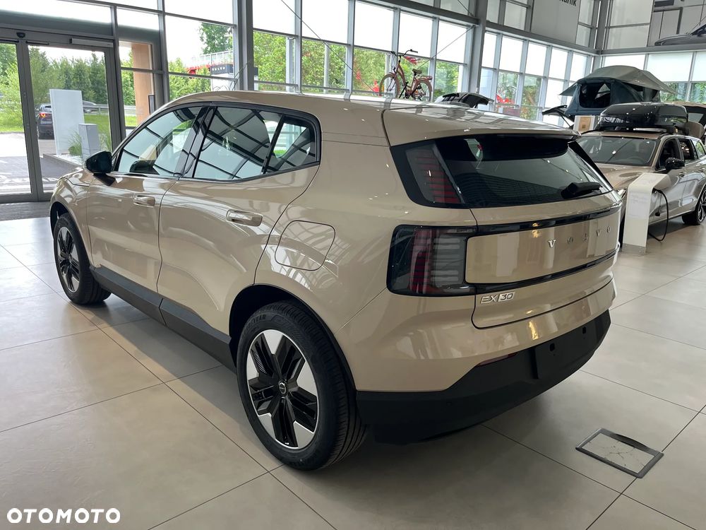 Volvo EX30 51kWh Single Motor Plus - 7