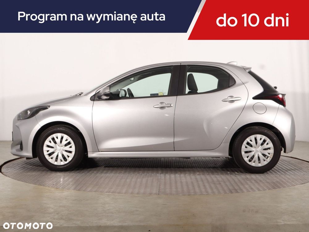Toyota Yaris - 4