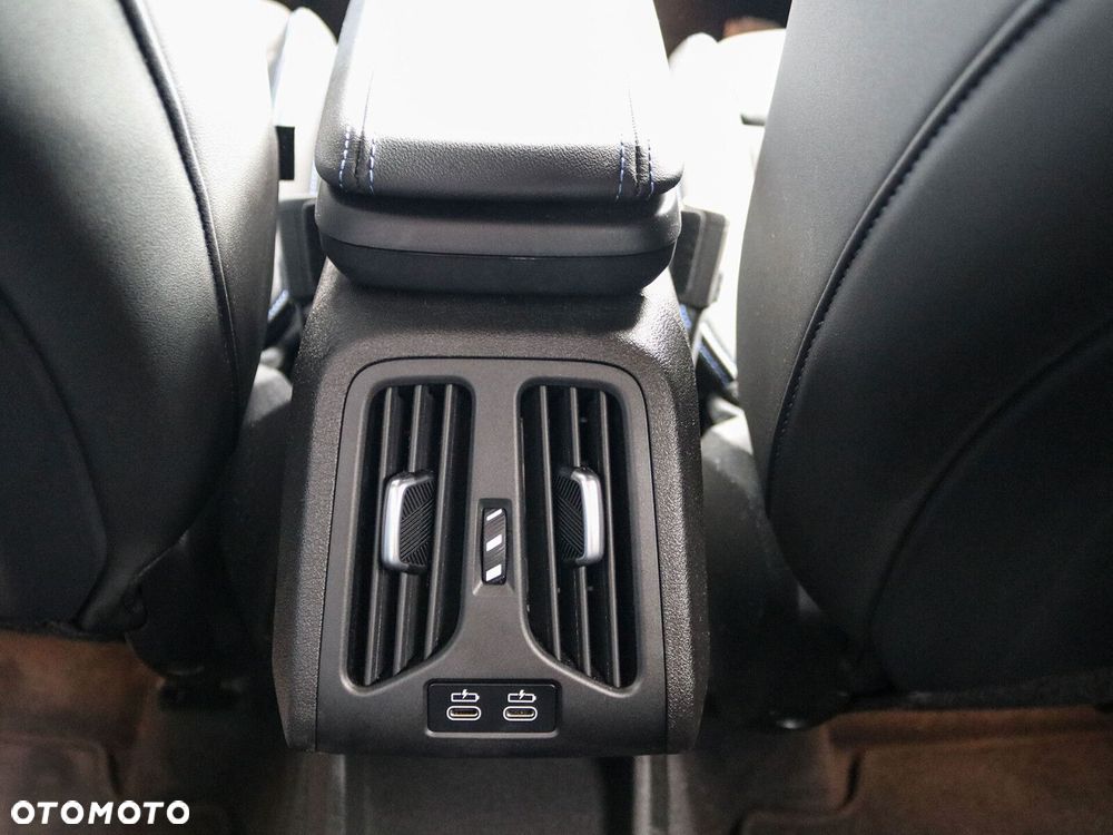 BMW X1 - 21