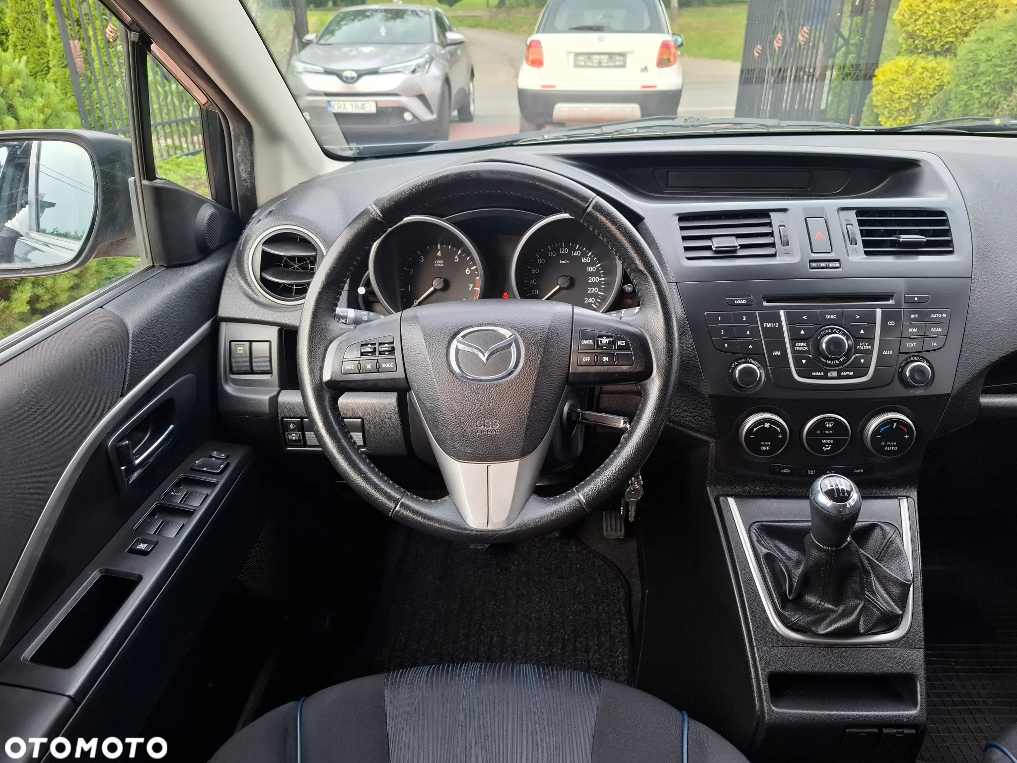 Mazda 5 1.8 Exclusive + - 12