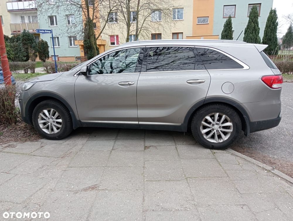Kia Sorento 2.4 GDI M 7os - 1