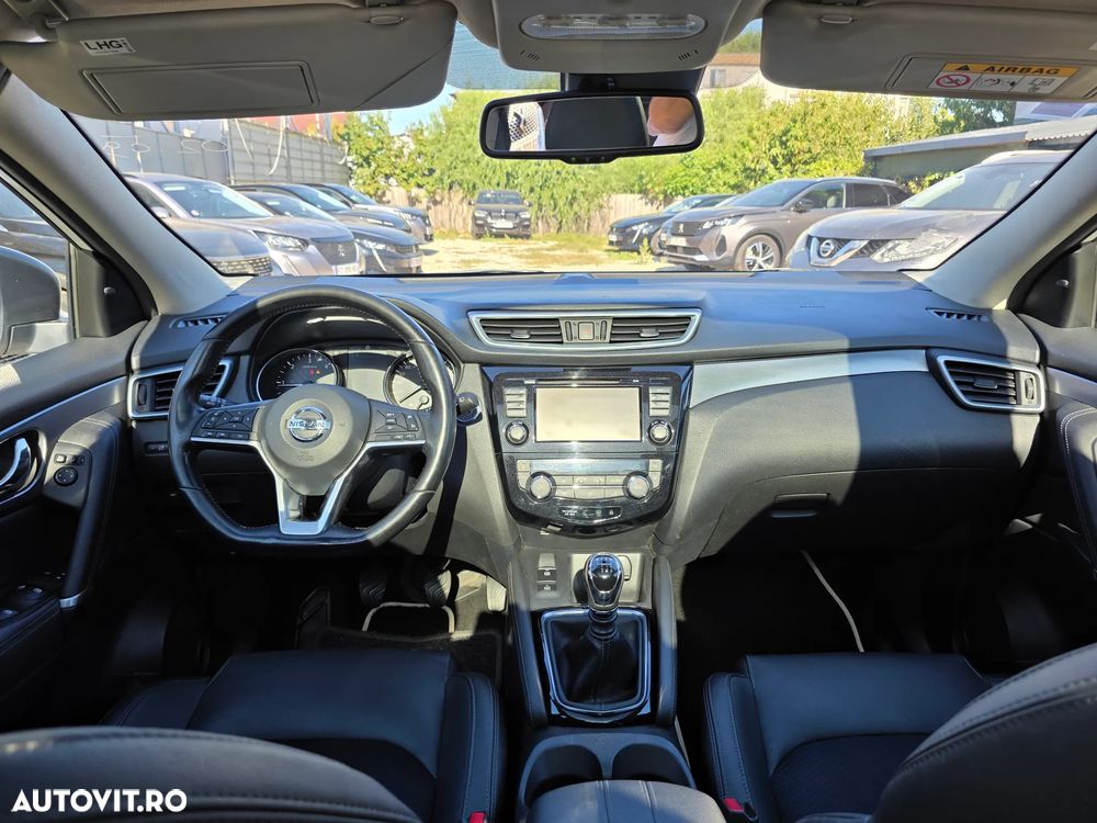 Nissan Qashqai 1.6 dCi DPF tekna - 19